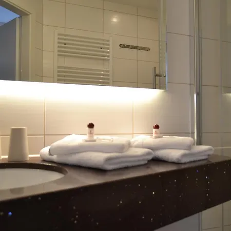 Hotel-pension Vier Jahreszeiten Hotel 3*